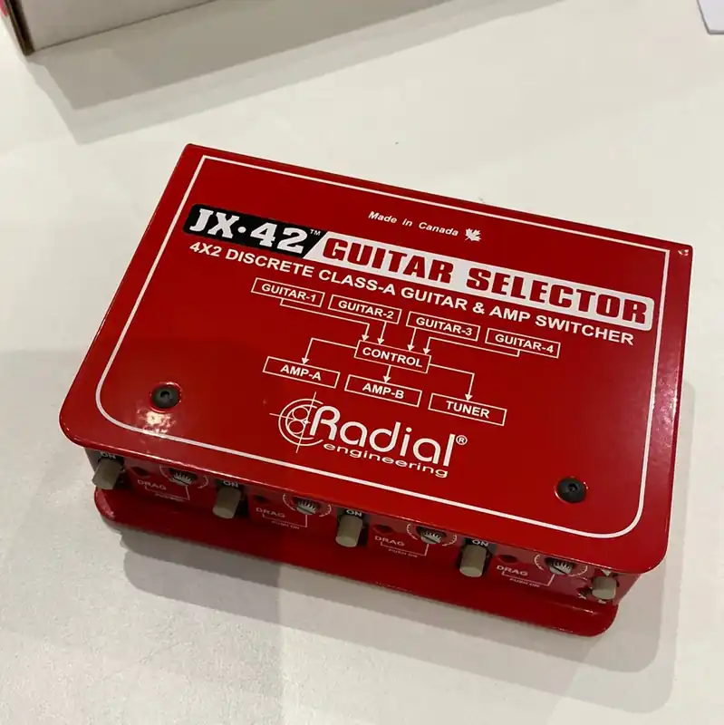 B Stock Radial Engineering JX-42 Guitar and Amp Switcher Modern